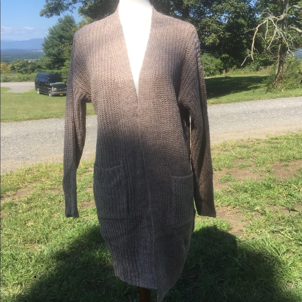 ❗️LAST ONE❗️NWT Dolman Sleeve Cardigan w/Pockets - Picture 4 of 6